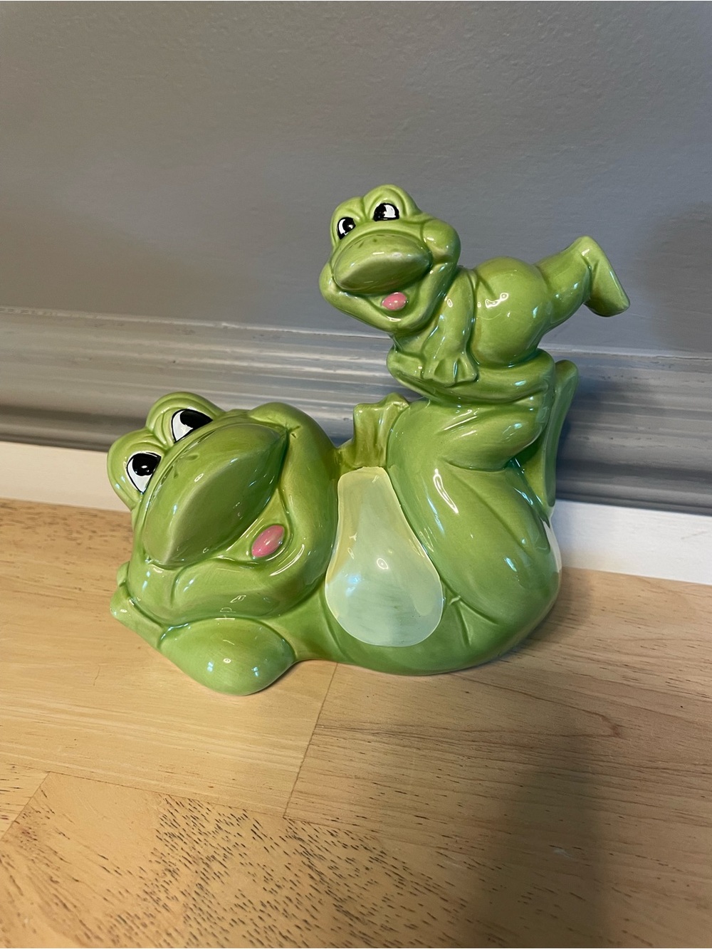 Cute Vintage Ceramic Frog Piggy Bank